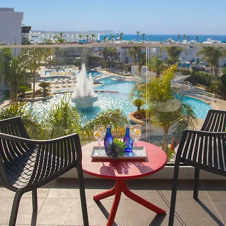 Faros Hotel