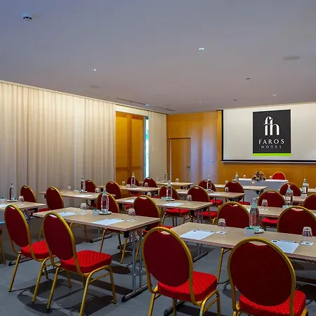 Hotel Faros