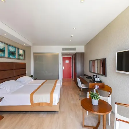 Отель Faros Айя-Напа