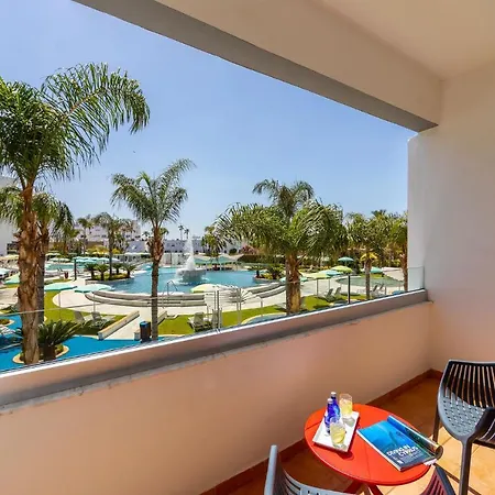 Faros Hotel