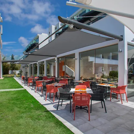 Hotel Faros